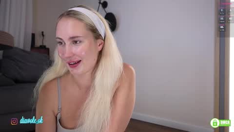 Kate online show from November 10, 2025, 4:28 pm