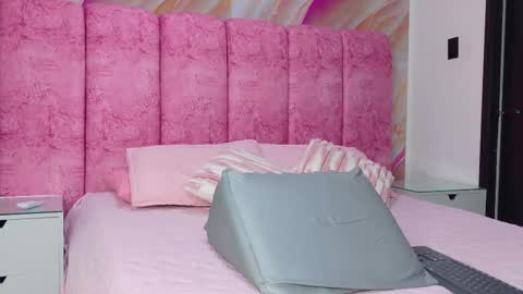 Kendall online show from March 24, 2026, 11:59 am