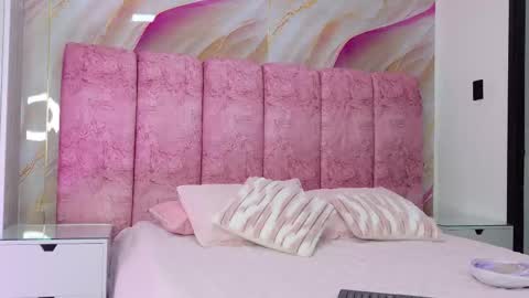 Kendall online show from March 27, 2026, 11:54 am