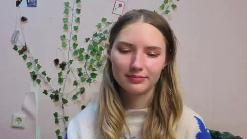 _kikiclark_ online show from March 8, 2026, 8:12 pm