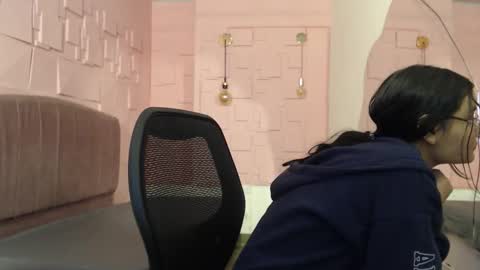 Jalina online show from October 3, 2025, 11:51 am