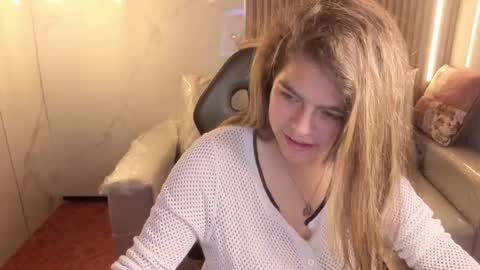 Snapshot of _kitten_1 chatting on January 14, 2026, 3:34 am _kitten_1 online show from January 14, 2026, 3:34 am