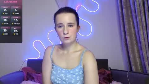 Snapshot of _kylle_ chatting on November 5, 2025, 7:14 pm _kylle_ online show from November 5, 2025, 7:14 pm