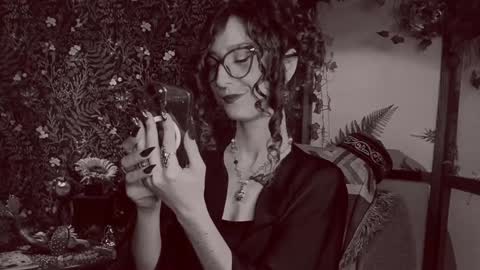 Lady Luna online show from December 30, 2024, 12:54 am