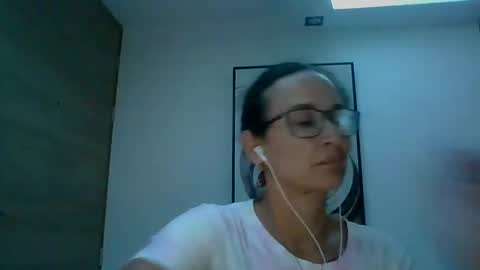 SANDRA online show from September 16, 2025, 6:14 am