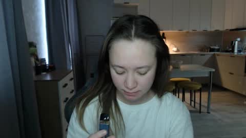 _lalune_ online show from February 9, 2026, 5:55 am