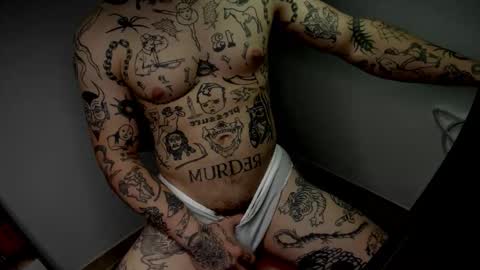 Layne online show from October 3, 2025, 10:23 am