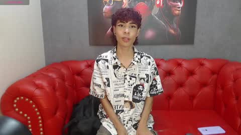 Snapshot of _lemmon_ chatting on December 15, 2024, 6:26 pm L E M M O N online show from December 15, 2024, 6:26 pm