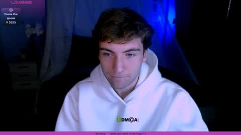 _leo_lust online show from November 15, 2025, 8:27 pm