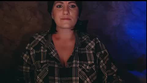 Letty online show from September 10, 2025, 10:10 pm