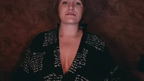 Letty online show from July 16, 2026, 9:32 pm