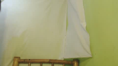 _lilies_gigi_ online show from August 1, 2026, 1:38 am