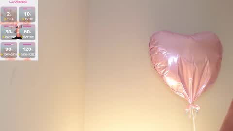 Snapshot of _little_misss chatting on January 26, 2025, 10:55 am Mila online show from January 26, 2025, 10:55 am