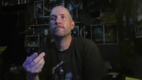 That guy online show from October 21, 2025, 12:22 am