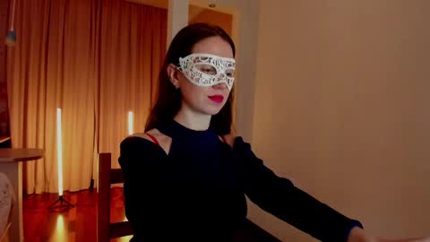 Snapshot of _lovely_lady chatting on January 19, 2025, 7:47 pm Alice online show from January 19, 2025, 7:47 pm