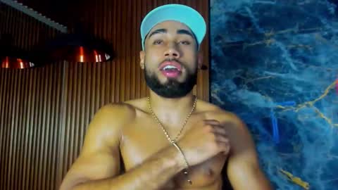 _luca_flame online show from October 6, 2025, 3:42 pm