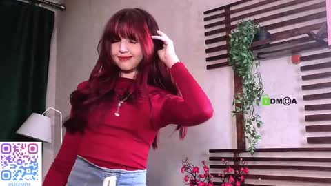 Snapshot of _lucystars chatting on November 20, 2025, 2:06 pm _lucystars online show from November 20, 2025, 2:06 pm