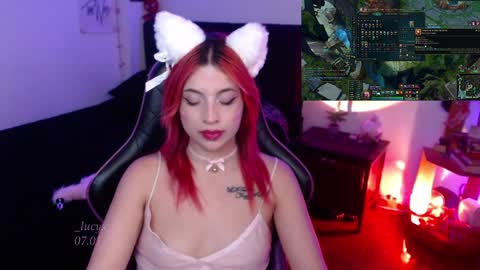 Snapshot of _lucyx__ chatting on January 8, 2025, 12:17 am Queen. Help me reach 100 thumbs up online show from January 8, 2025, 12:17 am
