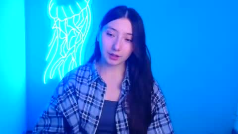 Luna online show from October 1, 2025, 11:16 am