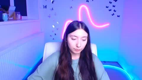 Luna online show from November 6, 2025, 6:47 am