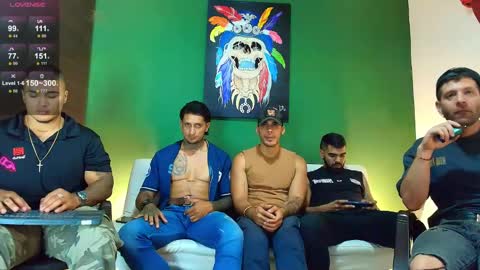 Snapshot of _luxury_23 chatting on October 28, 2025, 3:54 am STIVEN online show from October 28, 2025, 3:54 am