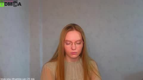 Snapshot of _lysafeta_ chatting on February 10, 2026, 7:12 am Welcome guys Pleasure to see you all here My name is Lysafeta and MichaelaTip menu is active Private is open online show from February 10, 2026, 7:12 am