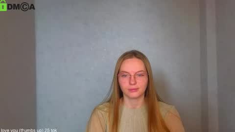 Snapshot of _lysafeta_ chatting on February 21, 2026, 7:31 am Welcome guys Pleasure to see you all here My name is Lysafeta and MichaelaTip menu is active Private is open online show from February 21, 2026, 7:31 am