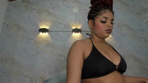 Maddy online show from December 20, 2024, 12:05 pm