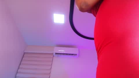 Maddy online show from November 24, 2025, 11:54 am