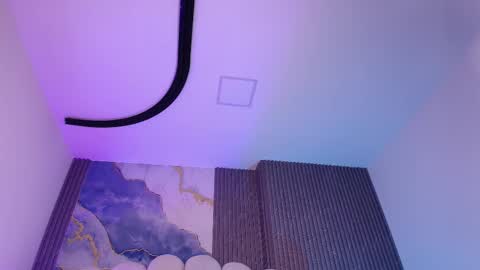 Maddy online show from December 2, 2025, 12:10 pm