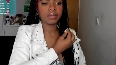 Snapshot of _marcela_22 chatting on December 22, 2024, 7:44 am MARCELA online show from December 22, 2024, 7:44 am