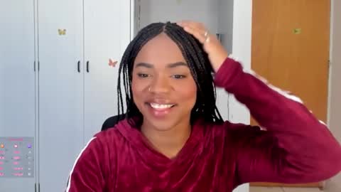 Snapshot of _marcela_22 chatting on September 18, 2025, 9:50 pm MARCELA online show from September 18, 2025, 9:50 pm