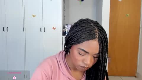 Snapshot of _marcela_22 chatting on September 24, 2025, 4:05 am MARCELA online show from September 24, 2025, 4:05 am