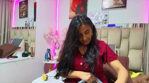 _marcela__ online show from May 19, 2026, 11:16 am