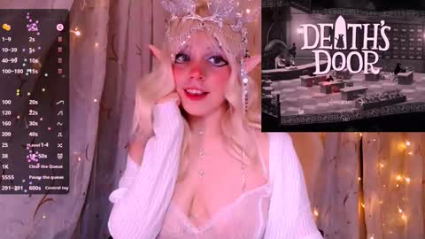 Snapshot of _marcelline_ chatting on October 4, 2025, 8:56 am Kira online show from October 4, 2025, 8:56 am