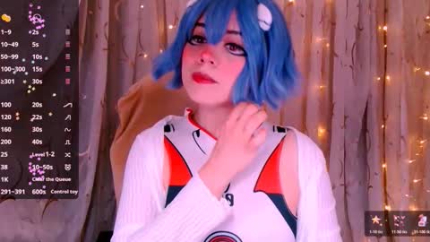 Snapshot of _marcelline_ chatting on November 11, 2025, 8:03 am Kira online show from November 11, 2025, 8:03 am