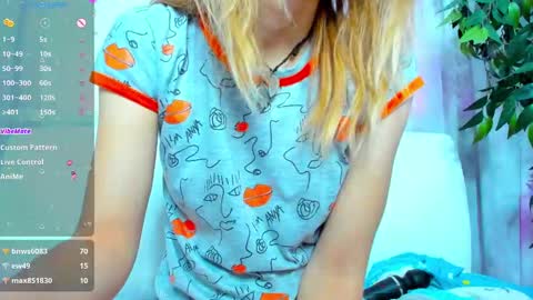 Scarlett online show from January 23, 2025, 4:41 am