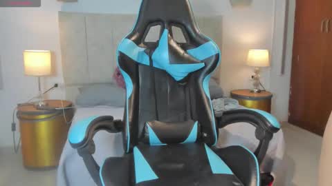 Maria online show from December 4, 2025, 10:07 pm