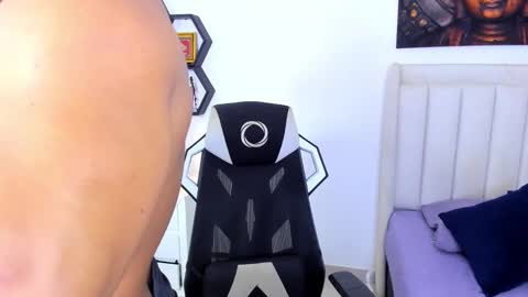 Snapshot of _matthew_santos_ chatting on February 11, 2026, 3:22 am _matthew_santos_ online show from February 11, 2026, 3:22 am