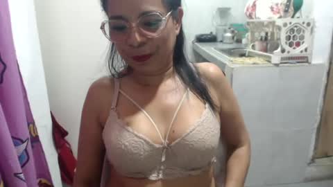 _maturesexx online show from July 8, 2026, 9:19 pm