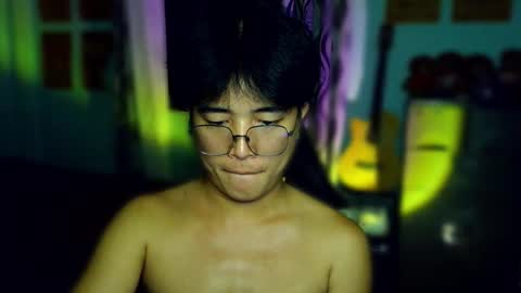 MAX Dont forget to follow online show from December 20, 2025, 2:57 pm