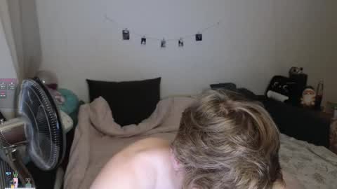  Medaed20  online show from October 16, 2025, 7:48 pm