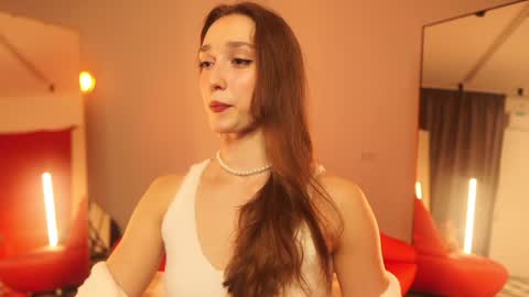Snapshot of _meganmeow_ chatting on January 17, 2025, 1:15 am Saturday - start 2030-2130 GMT online show from January 17, 2025, 1:15 am