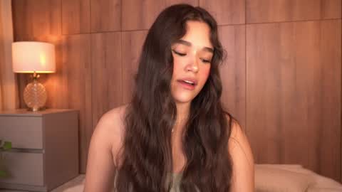     online show from November 21, 2025, 9:46 pm