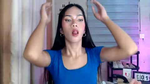 Melly online show from April 1, 2026, 10:05 am