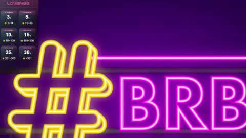 Snapshot of _mia_blue_18_ chatting on January 22, 2025, 9:43 pm MIa blue 18 online show from January 22, 2025, 9:43 pm