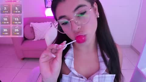 Snapshot of _mia_blue_18_ chatting on September 12, 2025, 6:30 pm MIa blue 18 online show from September 12, 2025, 6:30 pm