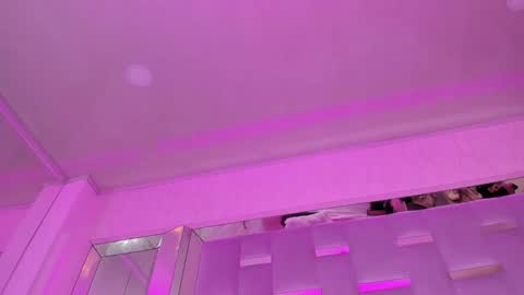 Snapshot of _mia_sweett chatting on March 3, 2025, 10:42 pm MIA online show from March 3, 2025, 10:42 pm