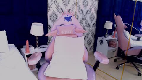 Mia Monroe online show from February 23, 2025, 3:18 pm