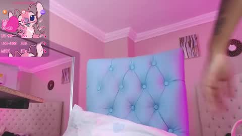 Paula online show from April 14, 2026, 12:44 pm